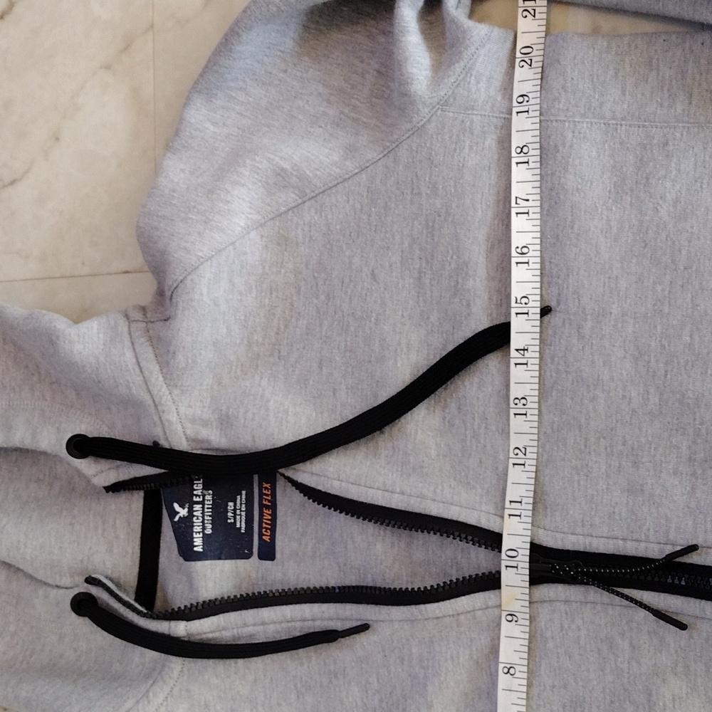 American Eagle Outfitters hi-low hooded sweatshirt style jacket. - Picture 9 of 11